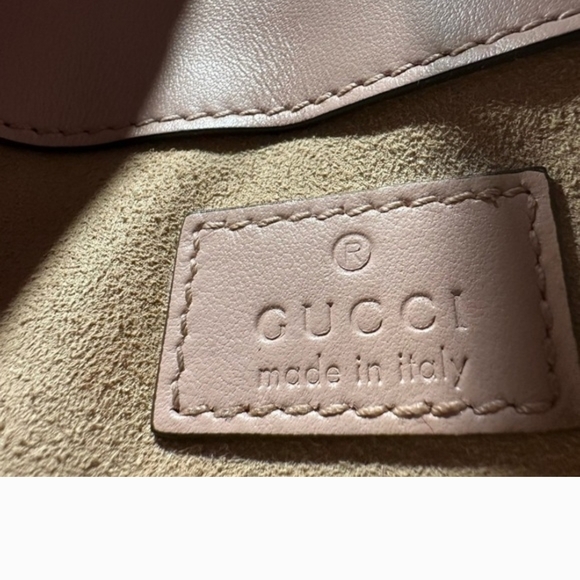 Gucci Pink Quilted Leather Shoulder Bag - Picture 7 of 12